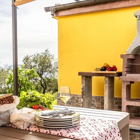 Semesterbostad Casa Florinda Lerici